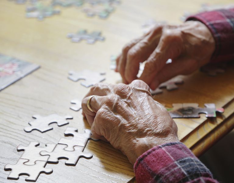 Darbības idejas personām kuras dzīvo ar demenci