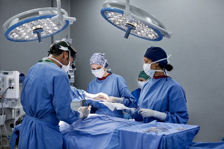 vairākas operācijas, laiks starp, laiks starp ķirurģiju, otro procedūru