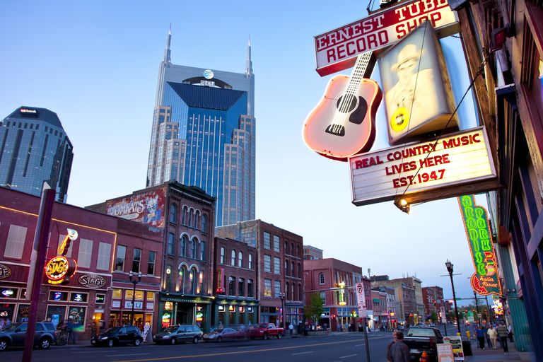 centrā piedāvā, apgabalā Nashville, dzirdes traucējumiem, dzirdes traucējumiem piedāvā, Grand Opry