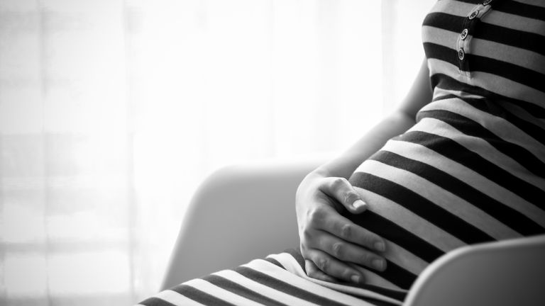 grūtniecības laikā, sievietes kurām, priekšlaicīgas dzemdības, savu ārstu, ārpusdzemdes grūtniecību
